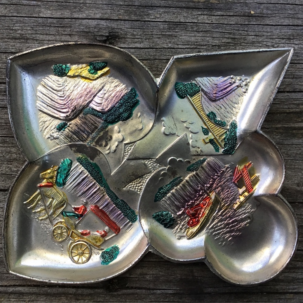 Vintage Niagara Falls playing cards State metal souvenir plate ash tray